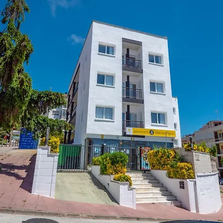 Apartment Ar Melrose Place Lloret de Mar